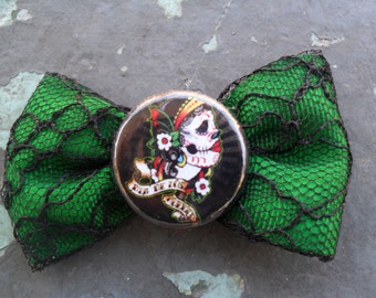 Sugar Skull Hair Bow ,Dia de los Muertos Day of The Dead Hair Bow, Gothic, Punk, Enigma Handmade By: Tranquilityy