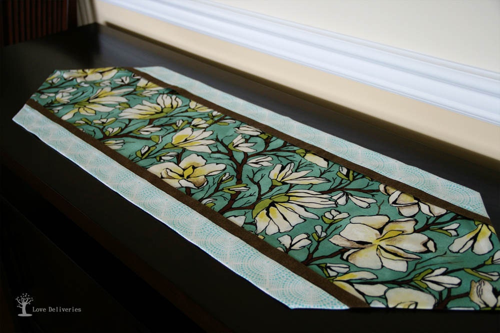 Magnolia Branch Table Runner