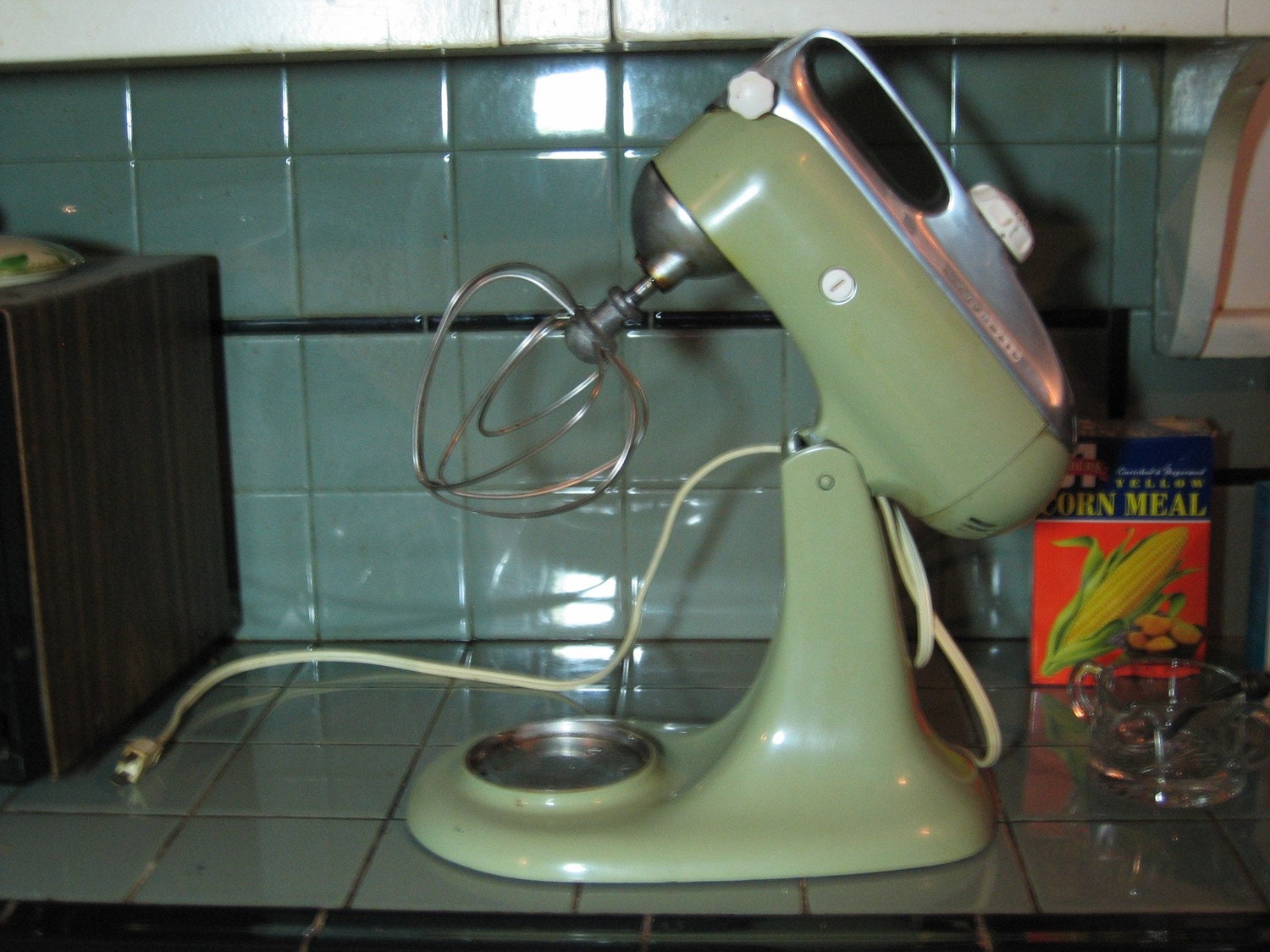 Vintage Avocado Green KitchenAid Heavy Duty Mixer