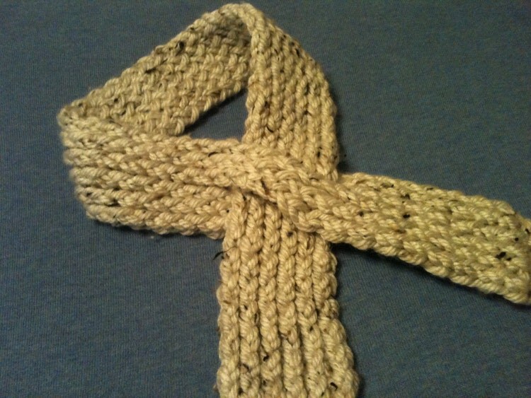 Loom Knit Keyhole Scarf PATTERN by GoodKnitKisses on Etsy