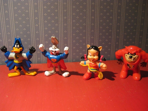 looney tunes superhero toys