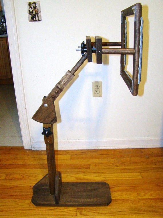 New Rug Hooking Frame Floor Model