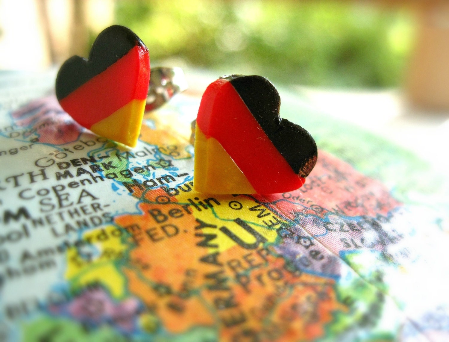 World Flag Heart Earrings... German I Love Germany