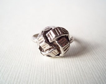 Silver Ring. Small Recycled Vintage Knot Button in Sterling Silver. Modern Jewelry