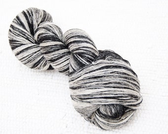 KAUNI Wool Yarn 8/1, 1 ply Lace Weight Black and White, Mega-Yardage