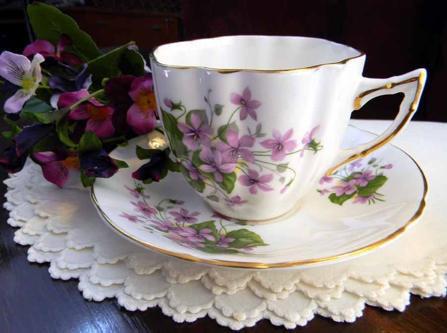 Royal Windsor Bone China Teacup Tea Cup and Saucer 2851