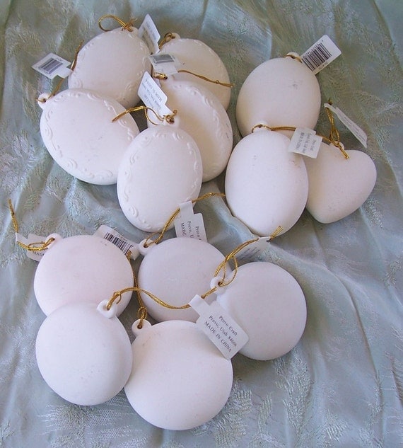 13 unglazed porcelain ornaments ready to paint destash