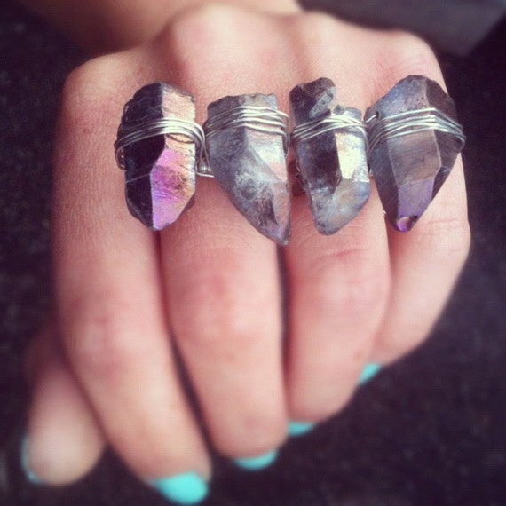 Items similar to Two fingered ring with quartz crystals on Etsy