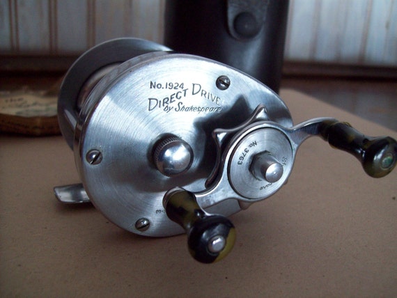 Vintage Shakespeare No. 1924 Direct Drive Fishing Reel.