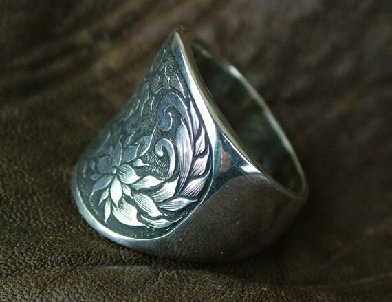 Sterling Silver Engraved Saddle Band Ring