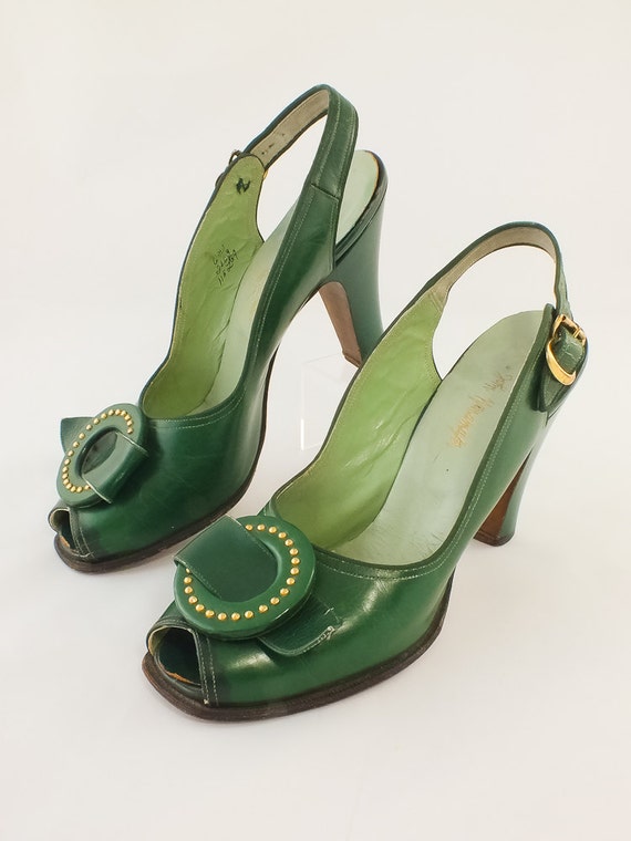 green peep toe flats