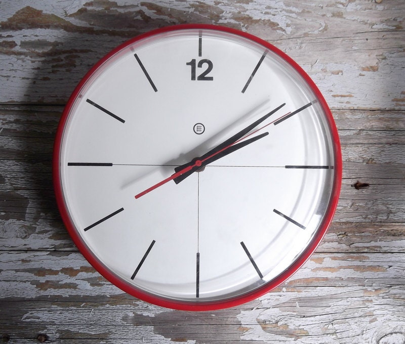 Vintage Red Wall Clock