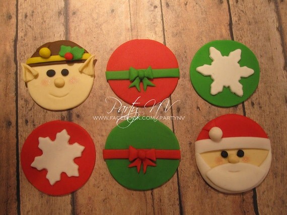 EDIBLE (Fondant Toppers) - Santa & His Elf Il_570xn