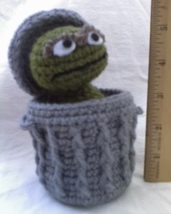 Items similar to Pattern for Crochet Oscar the Grouch on Etsy