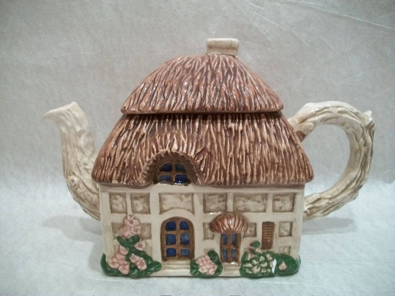 Vintage Cottage Teapot Ron Gordon Design inc House Shaped