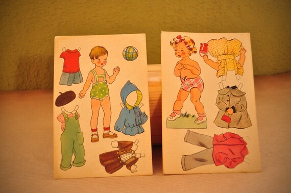 Beautiful German paper dolls and clothing children toys