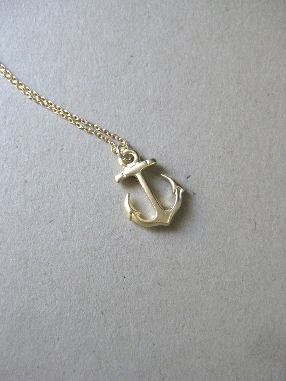 Items similar to gold anchor necklace on Etsy