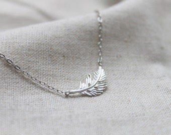 Dainty simple Feather Necklace - S2172-1