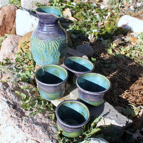 Sake Server with Four Cups