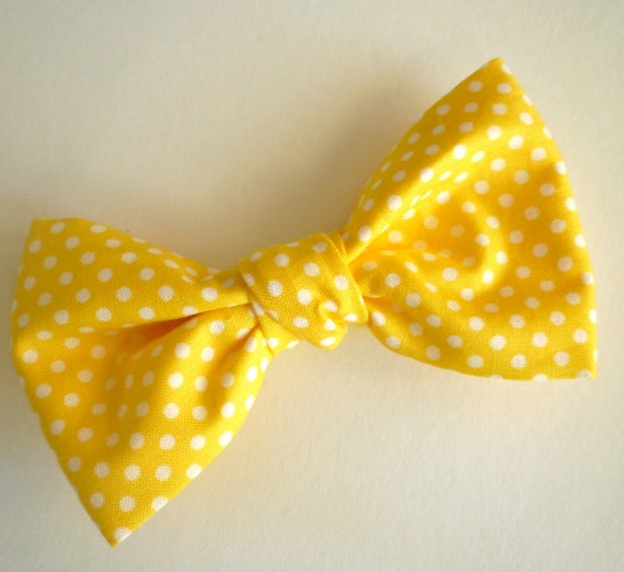 Men's Yellow Polka Dot Bow tie clip on pre-tied with