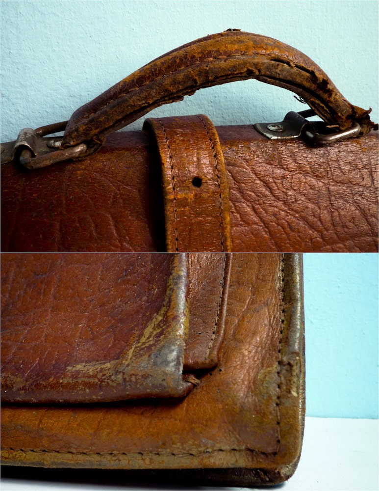 Distressed 70s vintage briefcase laptop bag brown leather