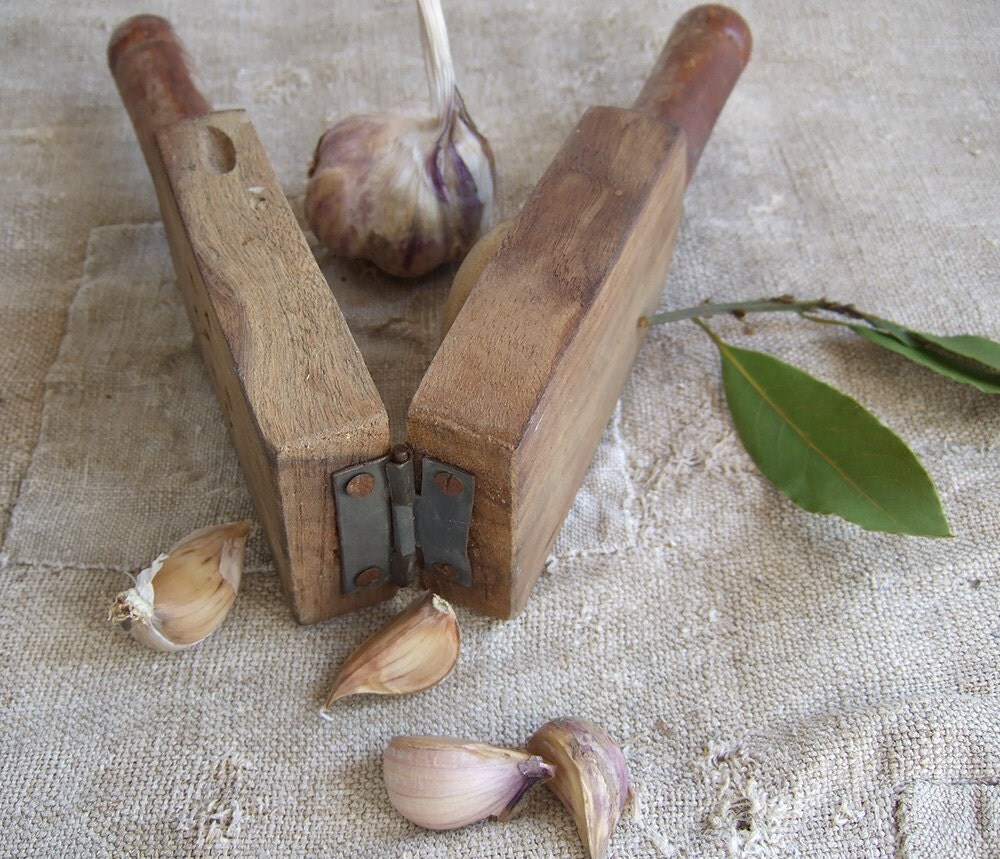 Vintage French wood Garlic Press Country kitchen utensil tool