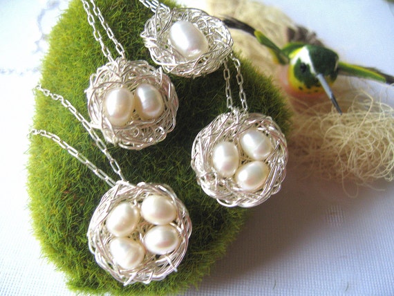 Momma Bird nest necklace with pearls personalized by ACupOfSparkle