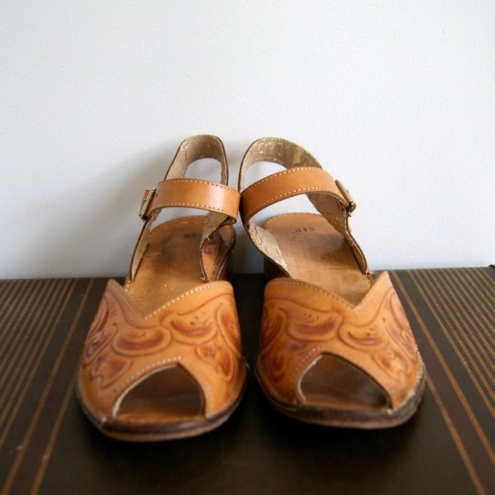 vintage black sandals