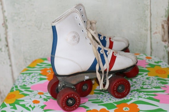 Retro Red White and Blue ROLLER DERBY SKATES // very fun and