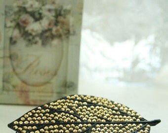 Cristal Leaf Pin Brooch (Gold )