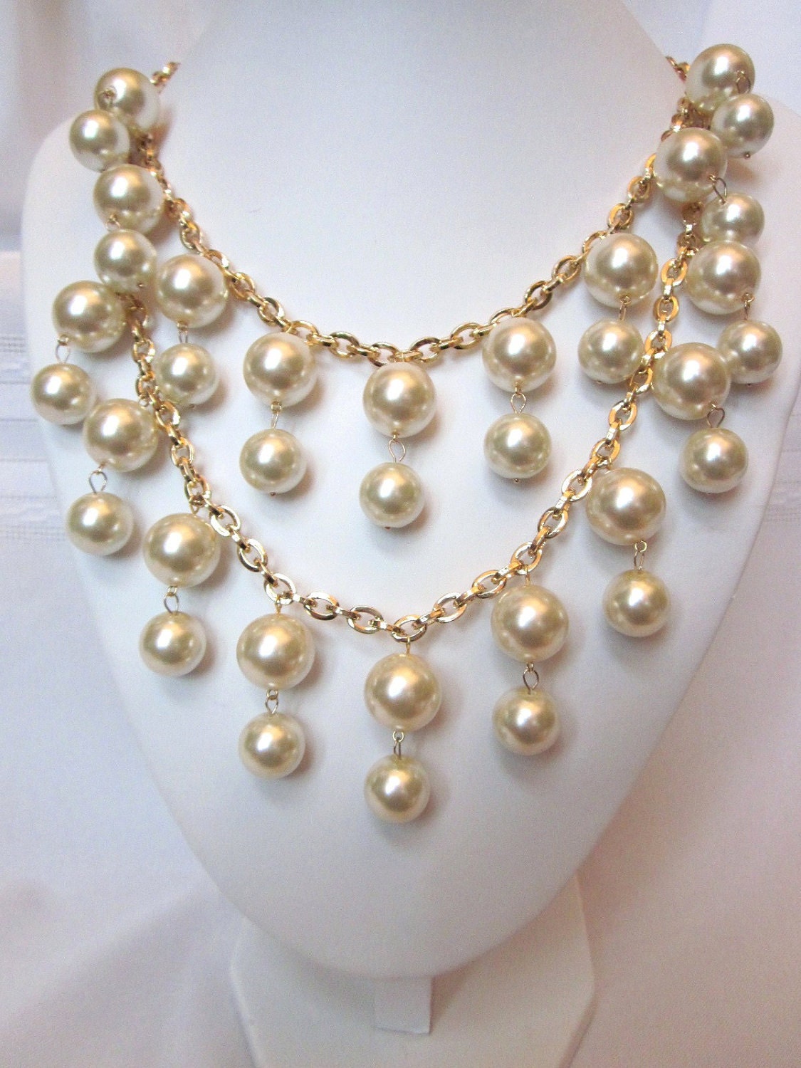 Pearl Necklace The Caroline Gold & Pearl 2