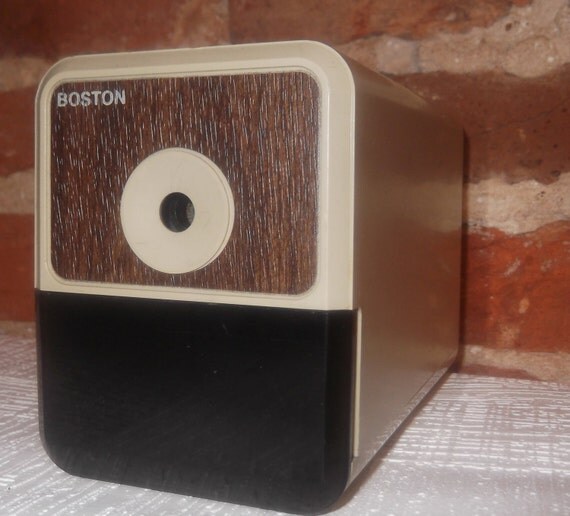 Boston Model 18 Electric Pencil Sharpener