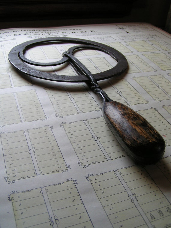 Antique Travelers Rolling Measuring Wheel