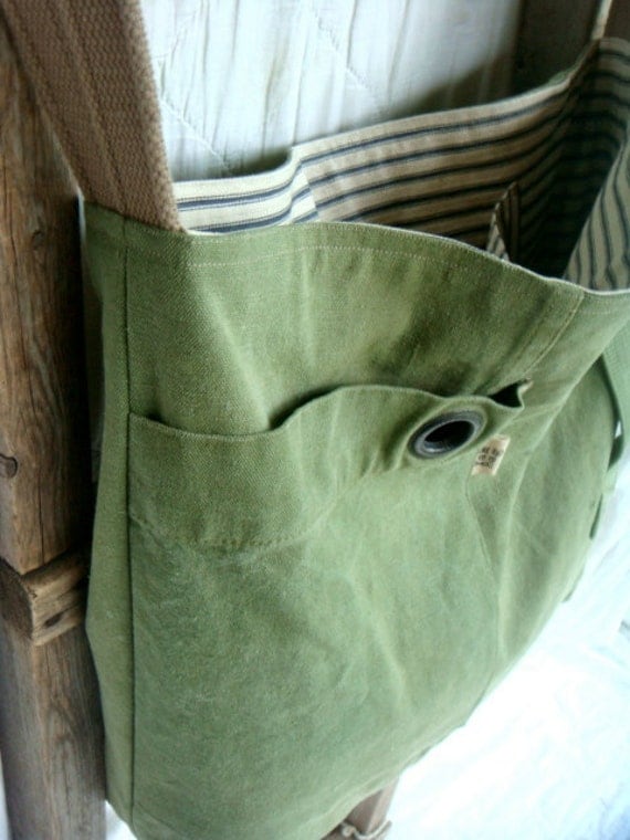Grommet reconstructed vintage military duffle messenger bag