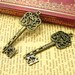 10 pcs Antique Bronze Skeleton Key Charms 55x22mm ch0441