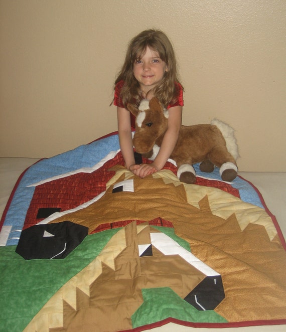 horse-quilt-pattern-in-multiple-sizes-pdf