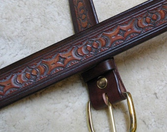 Hand-tooled Leather Belt B11061 Chevrons in by DDJLeather
