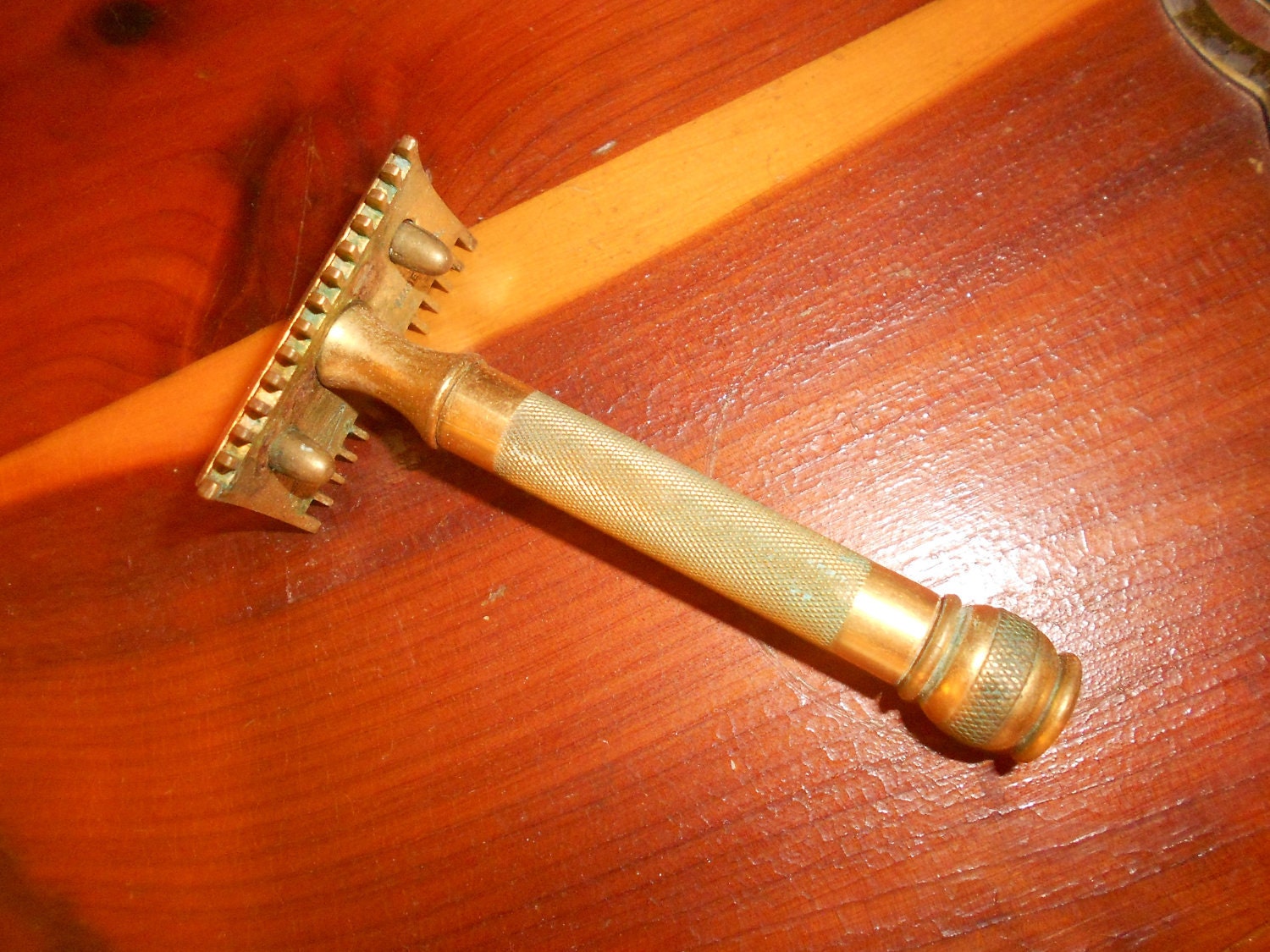 Early Gillette Brass Antique Ball End Safety Razor Beautiful