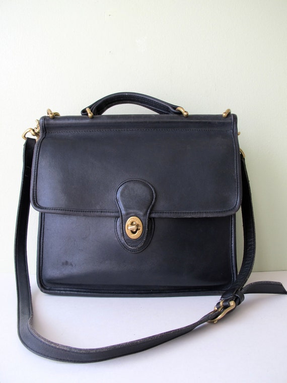 Vintage COACH Willis Bag in Black 9927 by magnoliavintageco