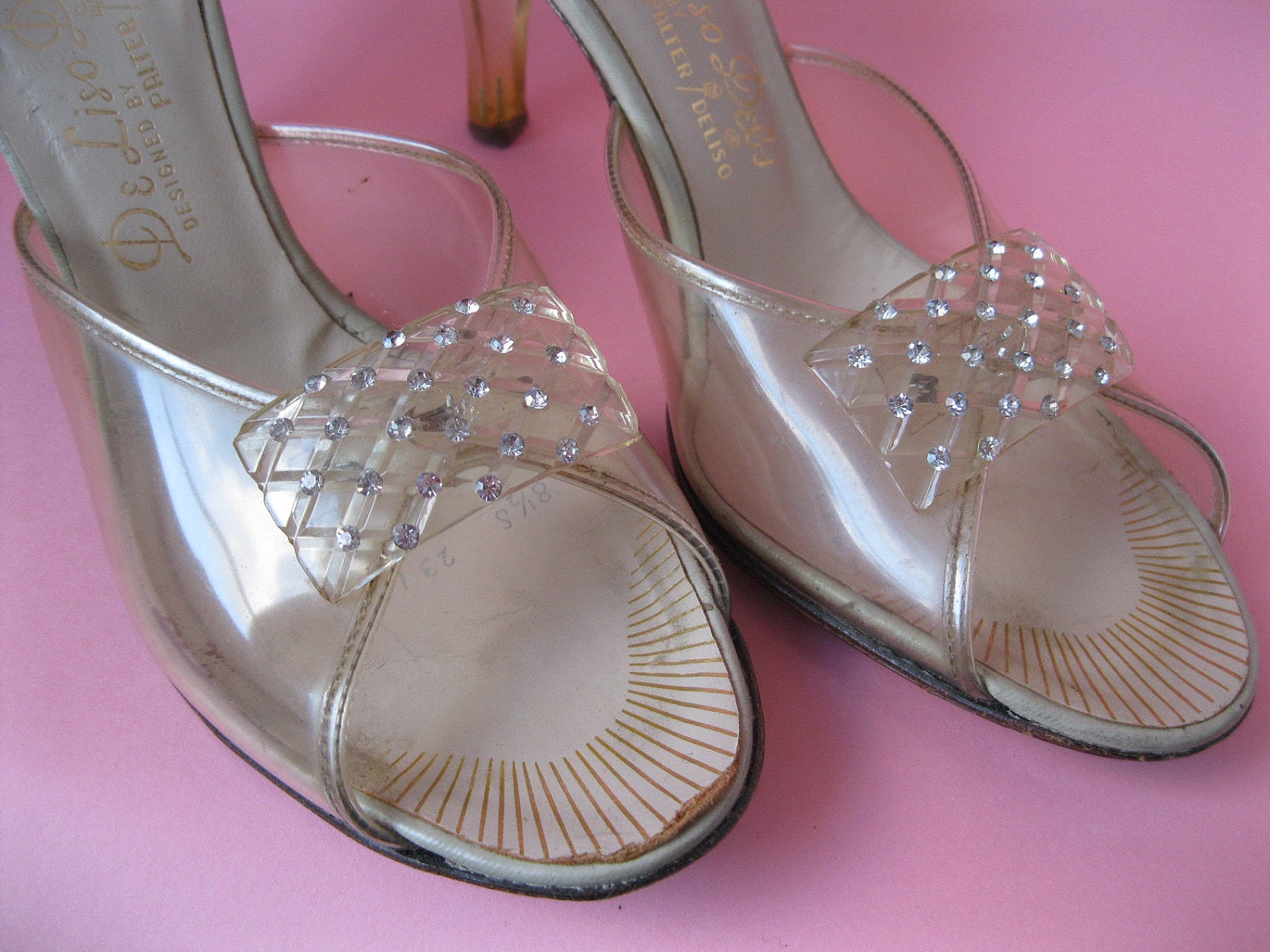 Vintage 1950s Lucite Shoes De Liso Debs by unionmadebride on Etsy