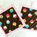 Pot holders with cupcake print-Quilted