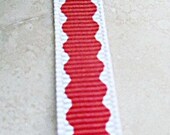 Rosy Red Scallops on white 3/8" grosgrain ribbon-Valentines 3 yards Il_170x135
