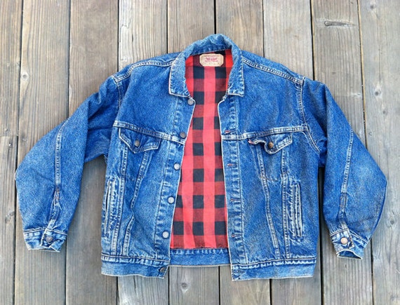 Vintage Levis Denim Jacket w/ Plaid Flannel Lining by yardshow