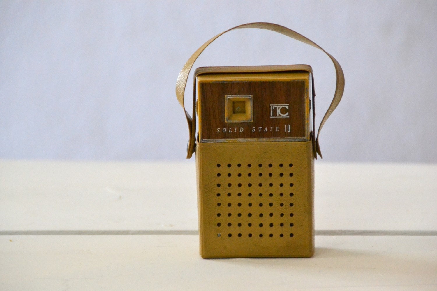 vintage ITC 10 Transistor  radio  1960s 