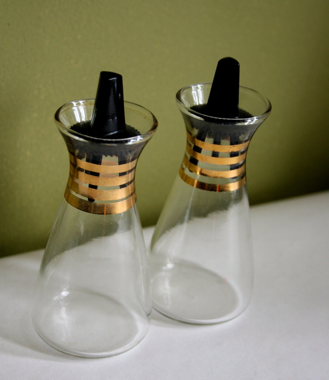 Black and Gold Vintage Pyrex Salt and Pepper Shaker Set