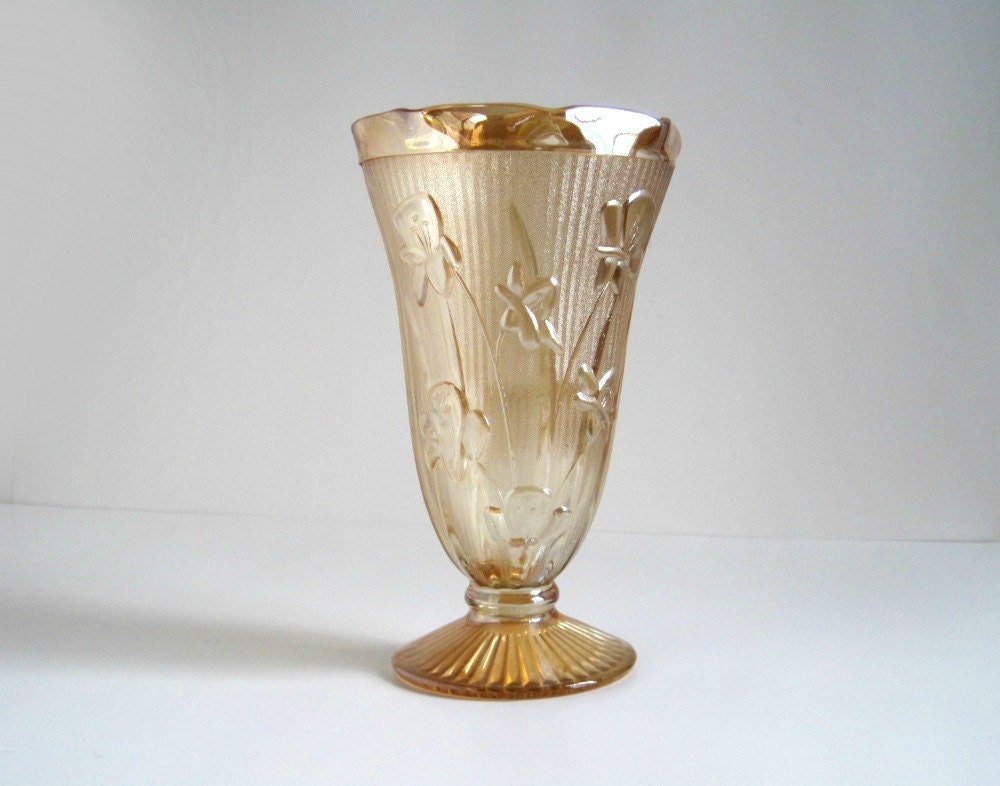 Vintage Depression Glass Vase Iris & Herringbone Cottage