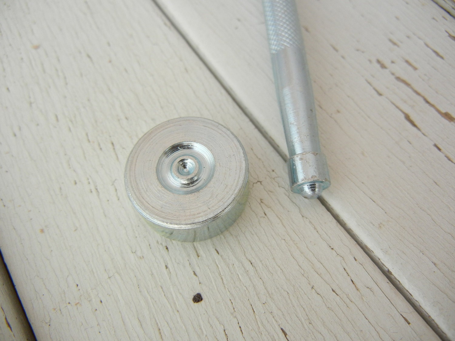 3/16 Eyelet Setting Kit. Great for Leather and Metal