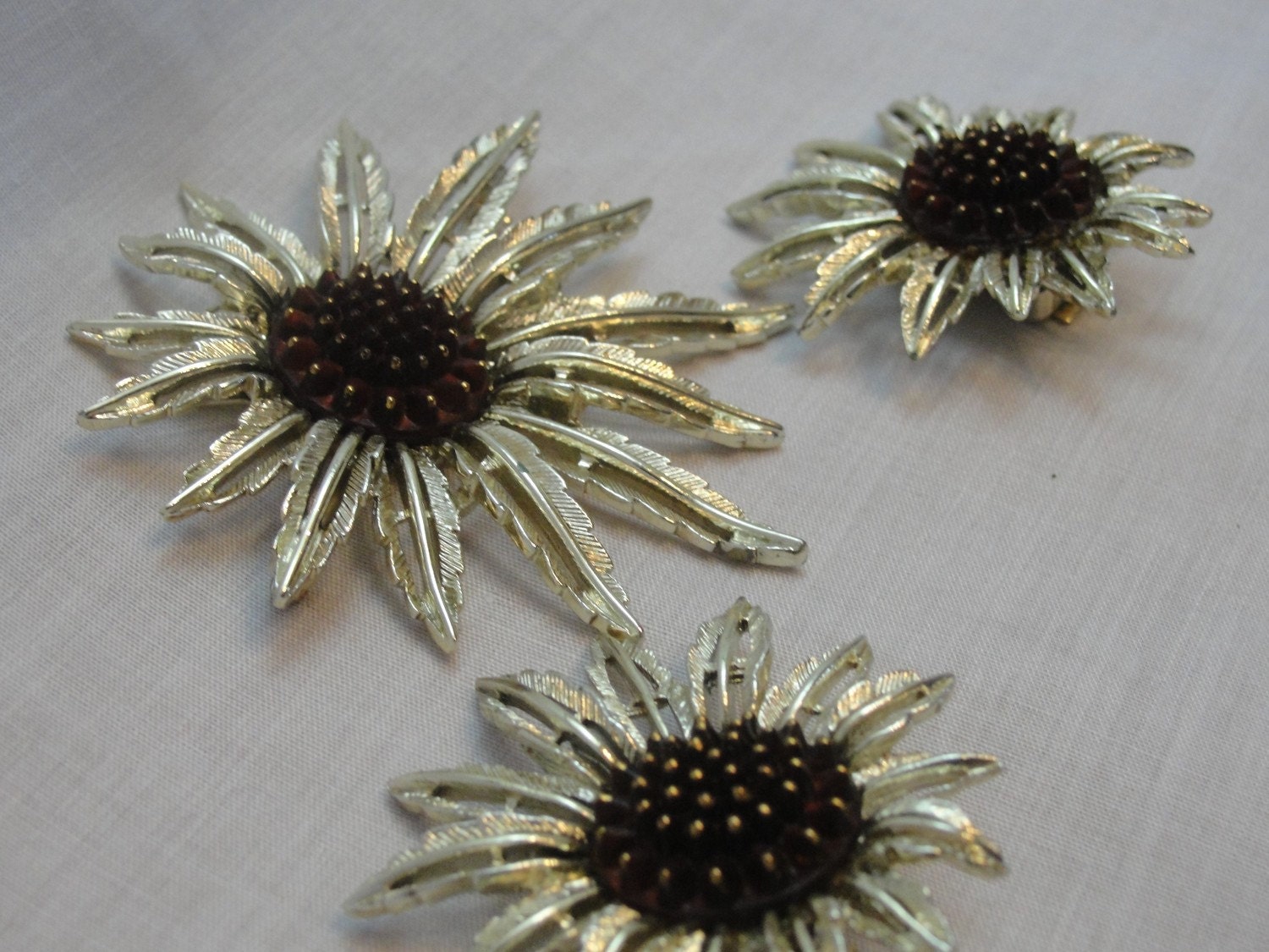 vintage-sarah-coventry-jewelry-set-by-threevintageladies-on-etsy