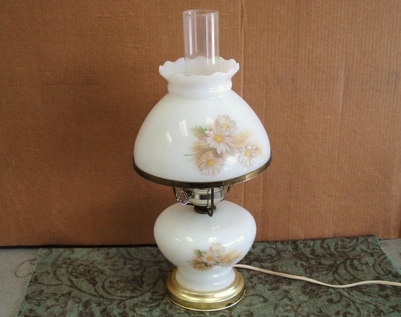 Light. Milk Painted Lamp glass Vintage Table Top  lamp Hand milk Glass top