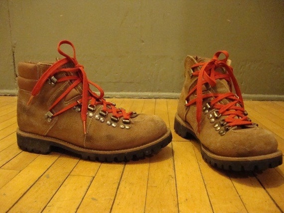 tan hiking boots red laces